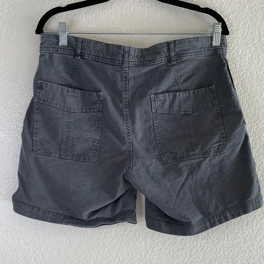 Anthropologie Charcoal Cargo Shorts the Wanderer size 28 - Picture 5 of 5